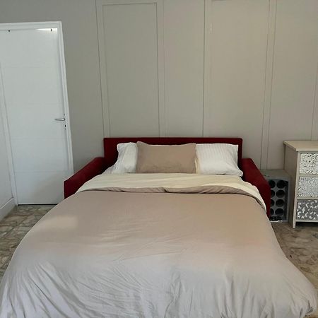 Loge Zen Lägenhet Châteauroux Exteriör bild